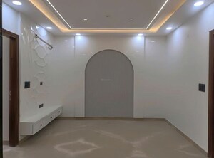 Furnished Amenities in 4 BHK Builder Floor at Rohini Sector 24 – for Sale
