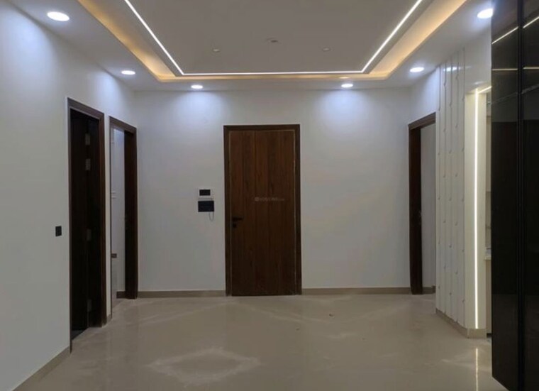 Room, rohini sector 24 4 Bedroom 1400 Sq.Ft. Builder Floor In Rohini Sector 24 Delhi 10728658