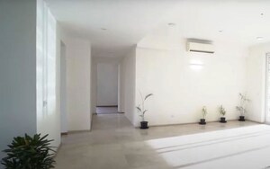 Bathroom in 3 BHK Builder Floor at Sector 21 – for Rent