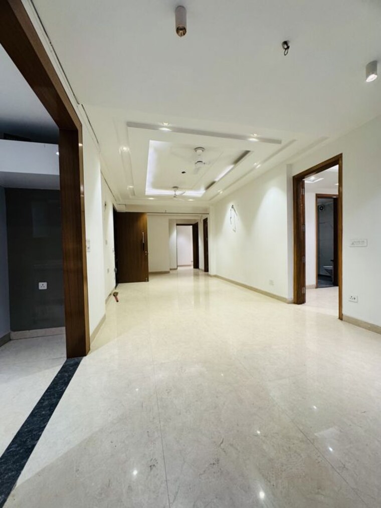 Room, chattarpur 4 Bedroom 1800 Sq.Ft. Apartment In Chattarpur Delhi 10728691