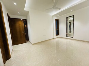 4 BHK Apartment For Rent in Chattarpur