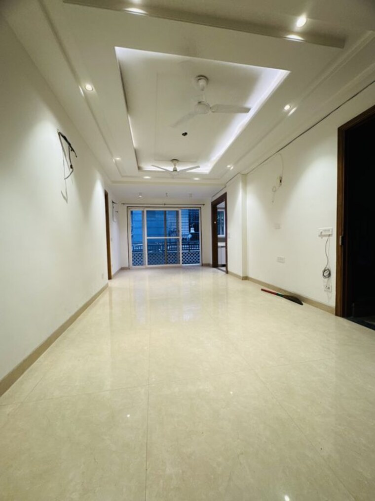 undefined, chattarpur 4 Bedroom 1800 Sq.Ft. Apartment In Chattarpur Delhi 10728691