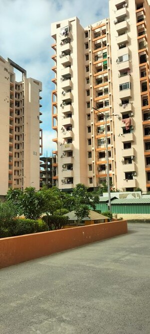 3 BHK Apartment – Exterior View View at SRS Royal Hills, Sector 87 - for Rent