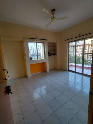 2 BHK Apartment For Rent in Aaiji Surobhi Complex, Vishrantwadi