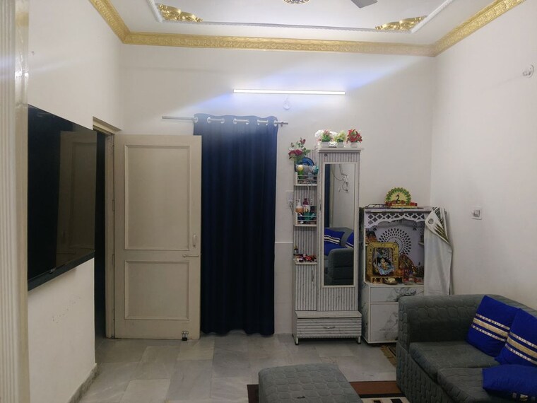 Living Room, sector 19 6+ Bedroom 103 Sq.Mt. Independent House In Sector 19 Panchkula 10728592