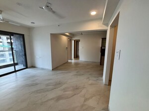Room in 3 BHK Apartment at Jhamtani Nandan Ace, Balewadi – for Rent