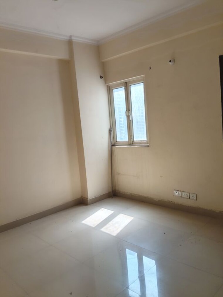 Room, aims-golf-city 3 Bedroom 1550 Sq.Ft. Apartment In Sector 75 Noida 10728743