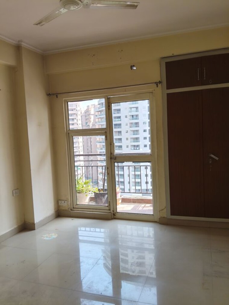 Room, aims-golf-city 3 Bedroom 1550 Sq.Ft. Apartment In Sector 75 Noida 10728743