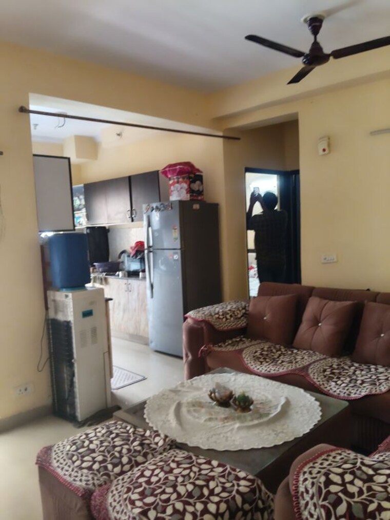 Living Room, aims-golf-city 2.5 Bedroom 1150 Sq.Ft. Apartment In Sector 75 Noida 10728762
