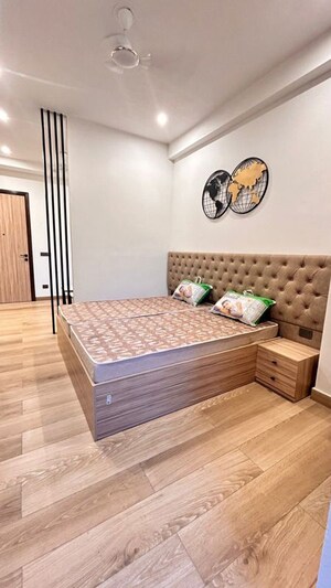 Bedroom in 1 BHK Builder Floor at Sector 56 – for Rent