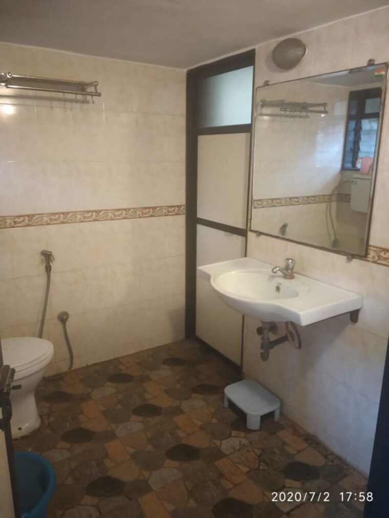 Bathroom, divya-apartment-santacruz-east 1 Bedroom 465 Sq.Ft. Apartment In Santacruz East Mumbai 10728755