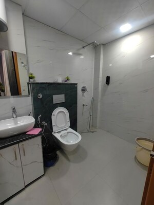 Washroom in 1 BHK Builder Floor at Sector 43 – for Rent