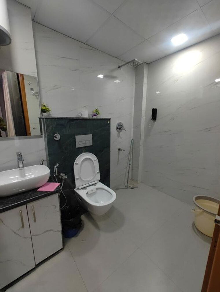 Washroom, sector 43 1 Bedroom 600 Sq.Ft. Builder Floor In Sector 43 Gurgaon 10728793