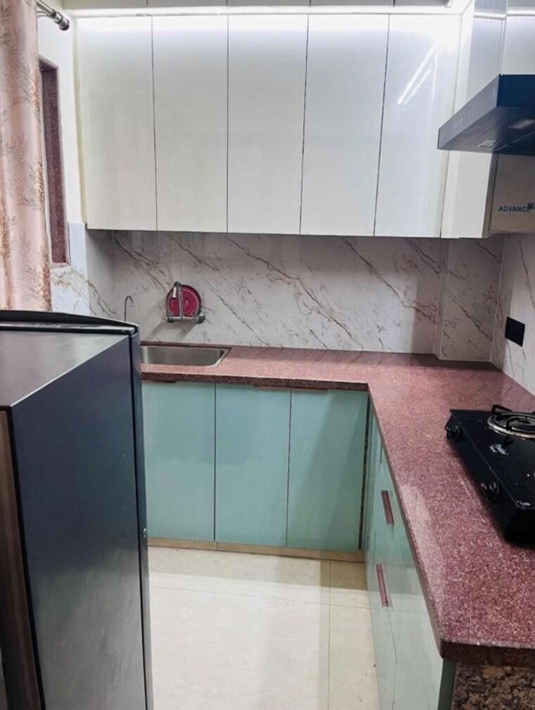 Kitchen, sector 43 2 Bedroom 1000 Sq.Ft. Builder Floor In Sector 43 Gurgaon 10728803
