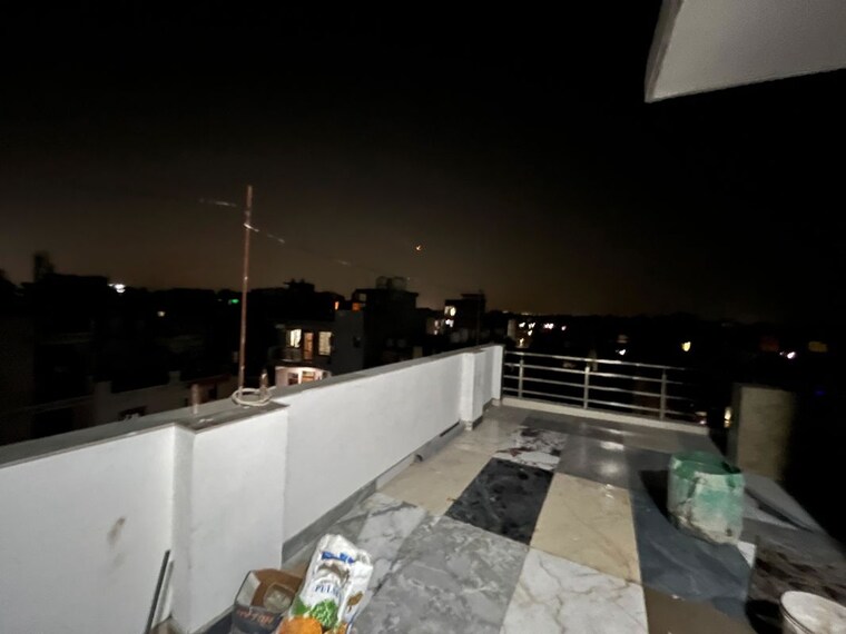 Terrace, saket 1 RK 400 Sq.Ft. Builder Floor In Saket Delhi 10728807