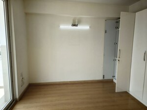 Room in 2 BHK Apartment at Emaar The Palm Drive-Palm Studios, Sector 66 – for Rent