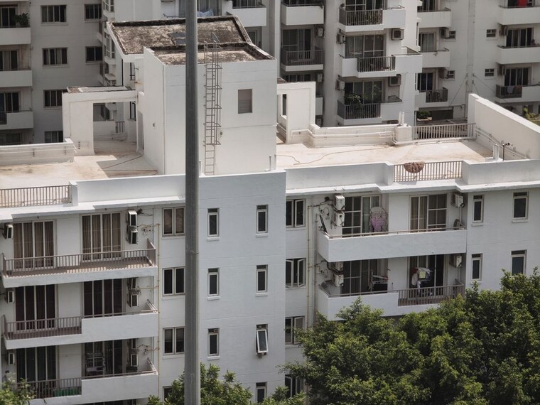 Exterior View, emaar-the-palm-drive-palm-studios 2 Bedroom 1200 Sq.Ft. Apartment In Sector 66 Gurgaon 10728817