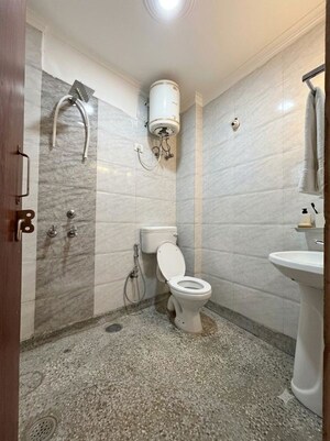 Bathroom in 1 BHK Builder Floor at Saket – for Rent
