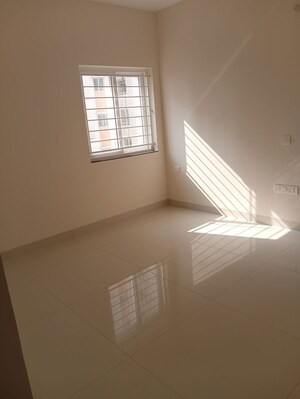 Room in 2.5 BHK Apartment at My Home Sayuk, Tellapur – for Sale