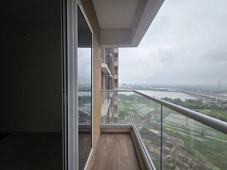Balcony, dosti-west-county 3 Bedroom 1200 Sq.Ft. Apartment In Balkum Pada Thane 10728866