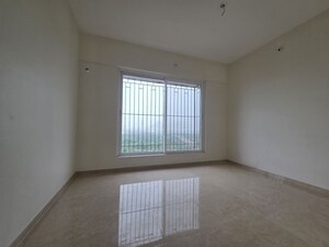 Room in 3 BHK Apartment at Dosti West County, Balkum Pada – for Rent