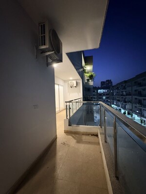 Balcony in 4 BHK Builder Floor at SS Linden, Sector 84 – for Rent