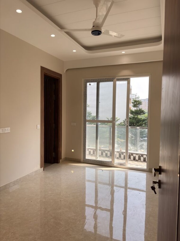 Room, orris-atulyam 3 Bedroom 1600 Sq.Ft. Builder Floor In Sector 83 Gurgaon 10728912