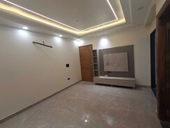 4 BHK +Builder Floor For Rent in Sector 22