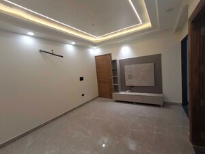 4 BHK Builder Floor For Rent in Sector 22
