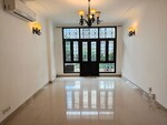 3 BHK 217 Sq.Yd. Builder Floor in Defence Colony