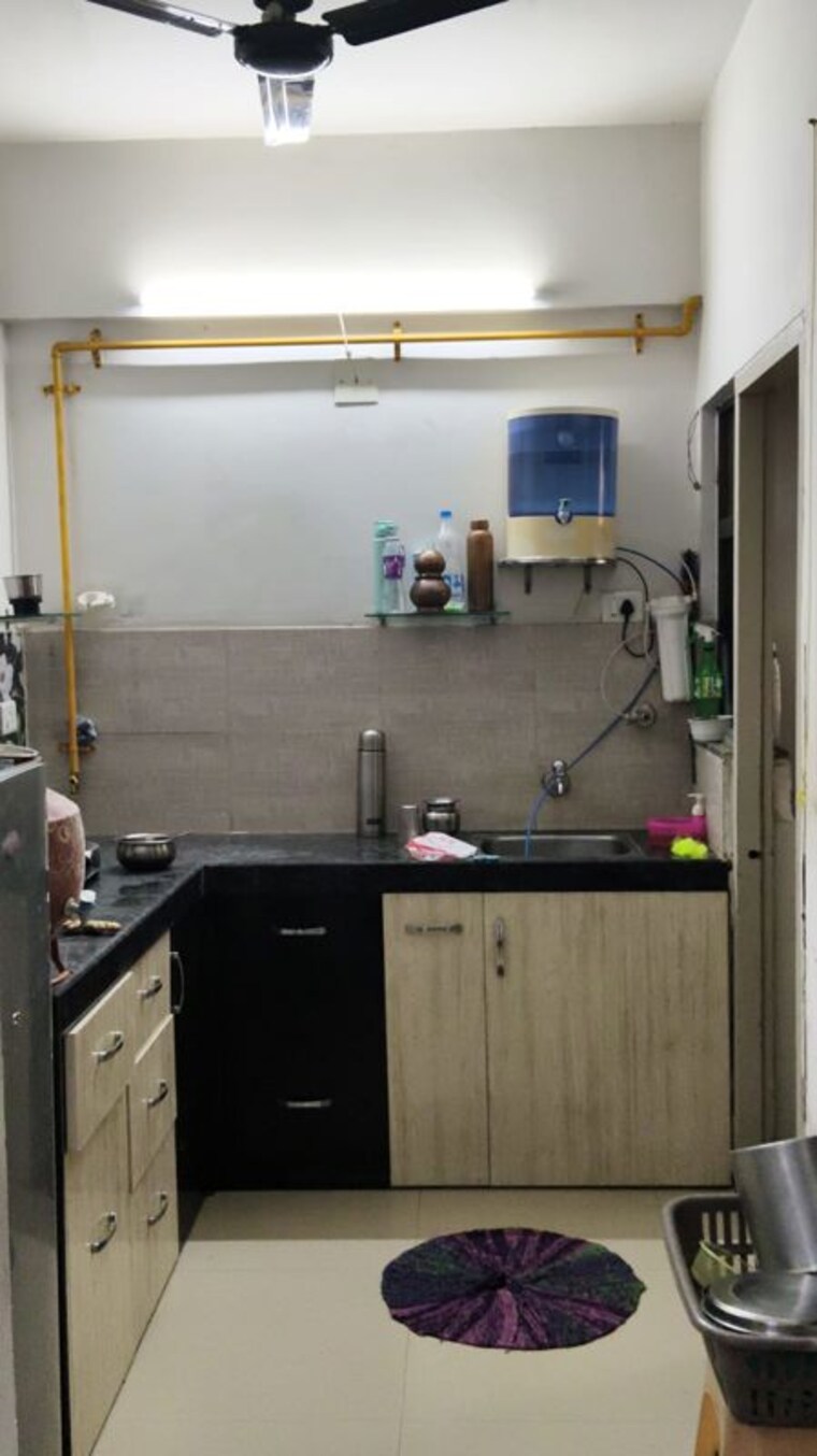 Kitchen, savvy-strata 1 Bedroom 408 Sq.Ft. Apartment In Prahlad Nagar Ahmedabad 10728942