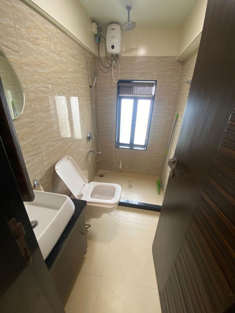 Bathroom, andheri-chs 2 Bedroom 1100 Sq.Ft. Apartment In Andheri West Mumbai 10729006