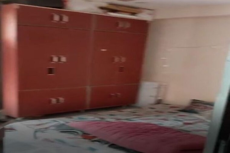 Room, sector 52 2 Bedroom 1000 Sq.Ft. Independent House In Sector 52 Gurgaon 10729008