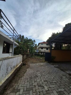  Plot – Exterior View View at Thiruvankulam - for Sale