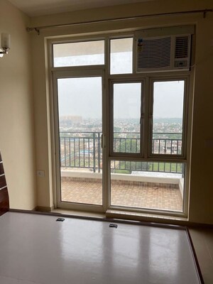 Room in 3 BHK Apartment at YTT Life and Joy, Mastemau – for Sale