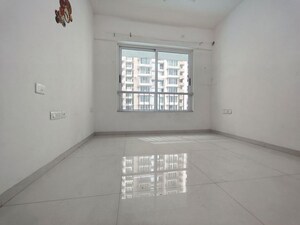 Room in 2 BHK Apartment at Marathon Nexzone Nirvana, Palaspe Phata – for Sale