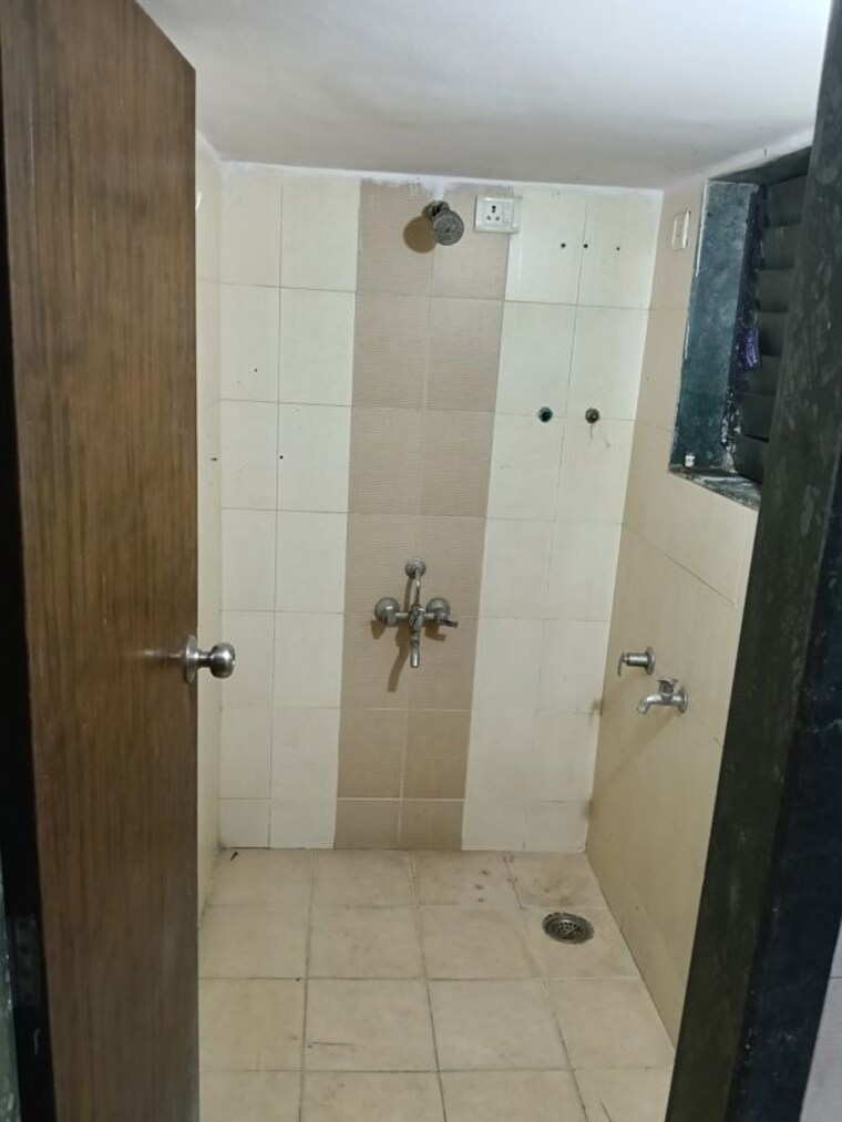 Bathroom, dombivli 1 Bedroom 600 Sq.Ft. Apartment In Dombivli Thane 10729067