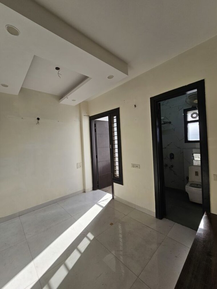 Kitchen, fateh nagar 3 Bedroom 100 Sq.Yd. Builder Floor In Fateh Nagar Delhi 10729087