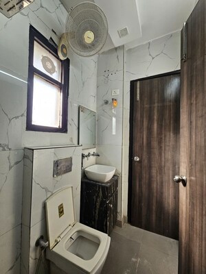 Furnished Amenities in 3 BHK Builder Floor at Shiv Nagar – for Sale
