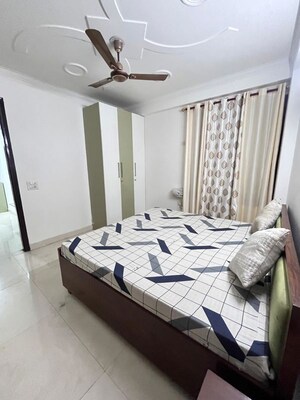 Bedroom in 3 BHK Apartment at Saket – for Rent