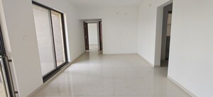 Room in 3 BHK Apartment at Shapoorji Pallonji Sensorium Vista, Hinjewadi – for Rent