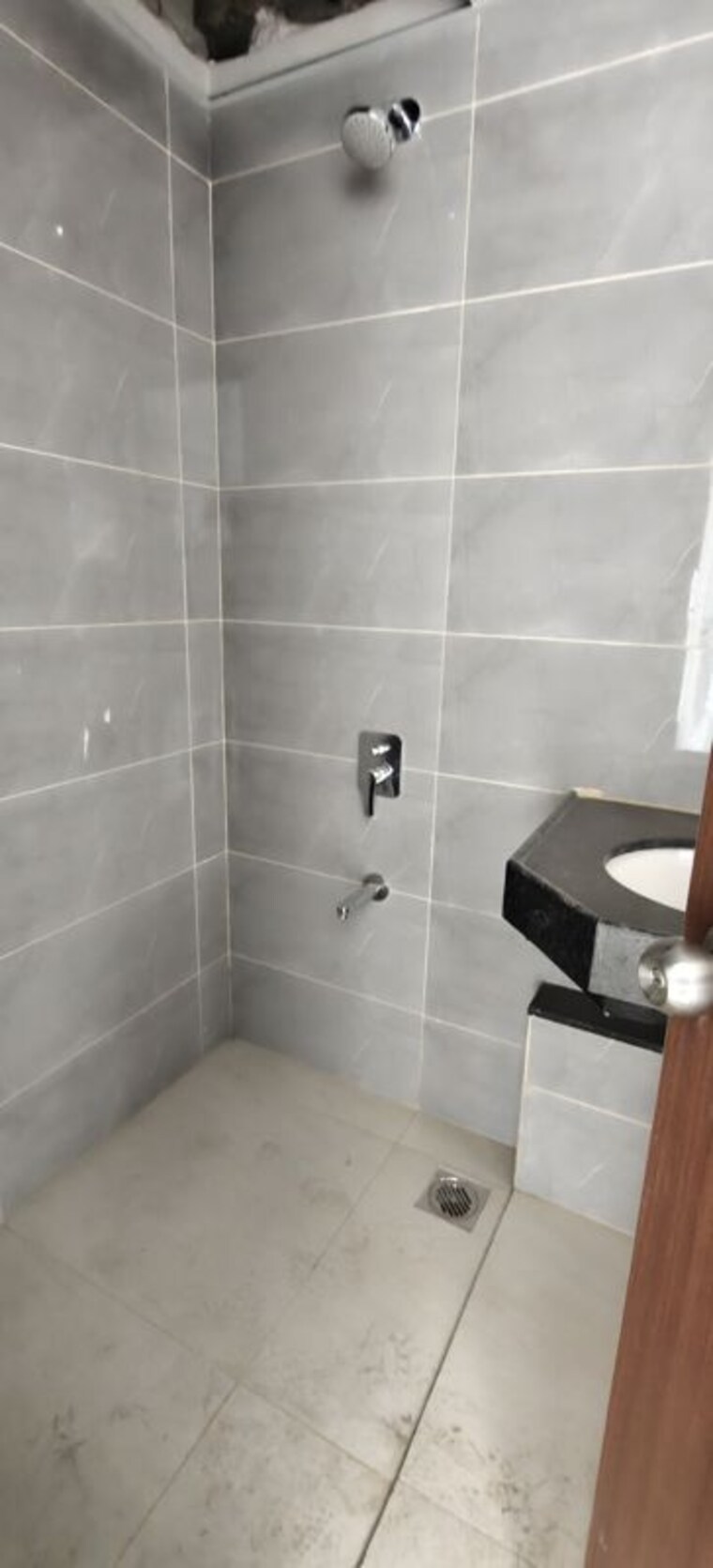 Bathroom, shapoorji-pallonji-sensorium-vista 3 Bedroom 979 Sq.Ft. Apartment In Hinjewadi Pune 10728711