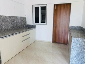 Room in 2 BHK Apartment at Oxford Florida Riverwalk, Mundhwa – for Sale
