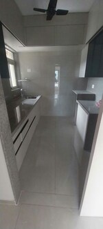 1 BHK 442 Sq.Ft. Apartment in Gurukrupa Marina Enclave