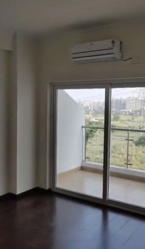 Room in 3 BHK Apartment at Shree Vardhman Victoria, Sector 70 – for Rent