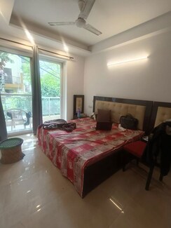 2 BHK Builder Floor For Rent in Saket