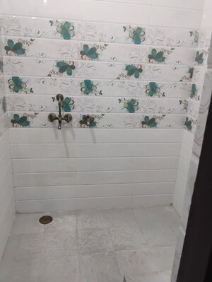 Bathroom in 2 BHK Independent House at New Palam Vihar Phase 3 – for Rent