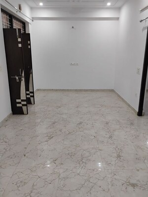Living Room in 2 BHK Independent House at New Palam Vihar Phase 3 – for Rent