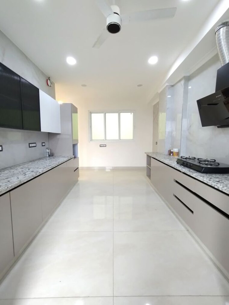 undefined, vasant kunj 4 Bedroom 2200 Sq.Ft. Apartment In Vasant Kunj Delhi 10729196