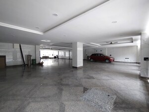 Parking in 4 BHK Apartment at Vasant Kunj – for Rent
